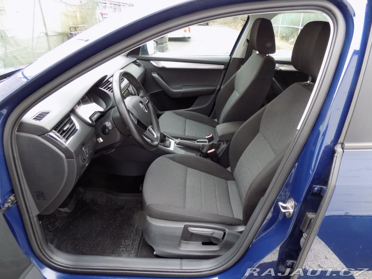 2015 Škoda Octavia - 11