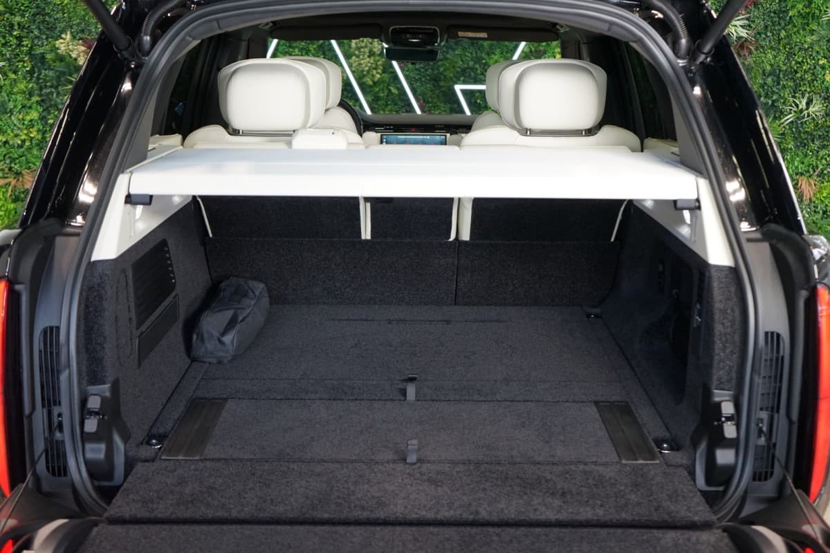 2025 Land Rover Range Rover - 17