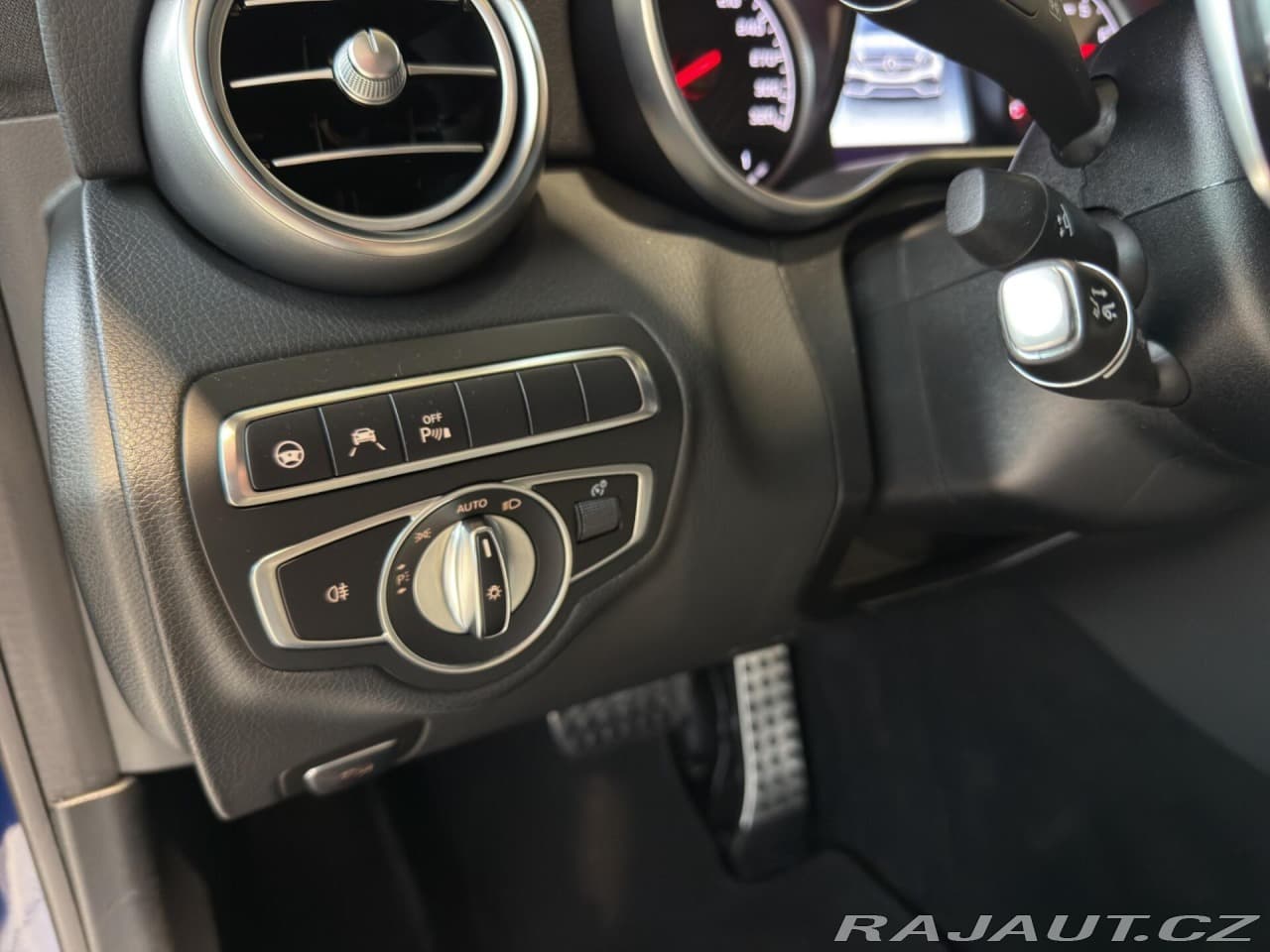 2018 Mercedes-Benz C-Class - 10