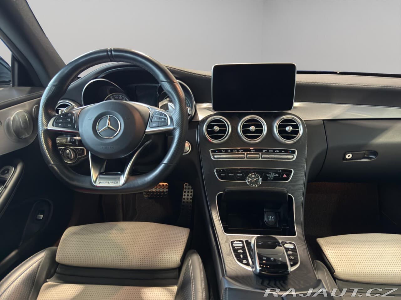 2018 Mercedes-Benz C-Class - 15