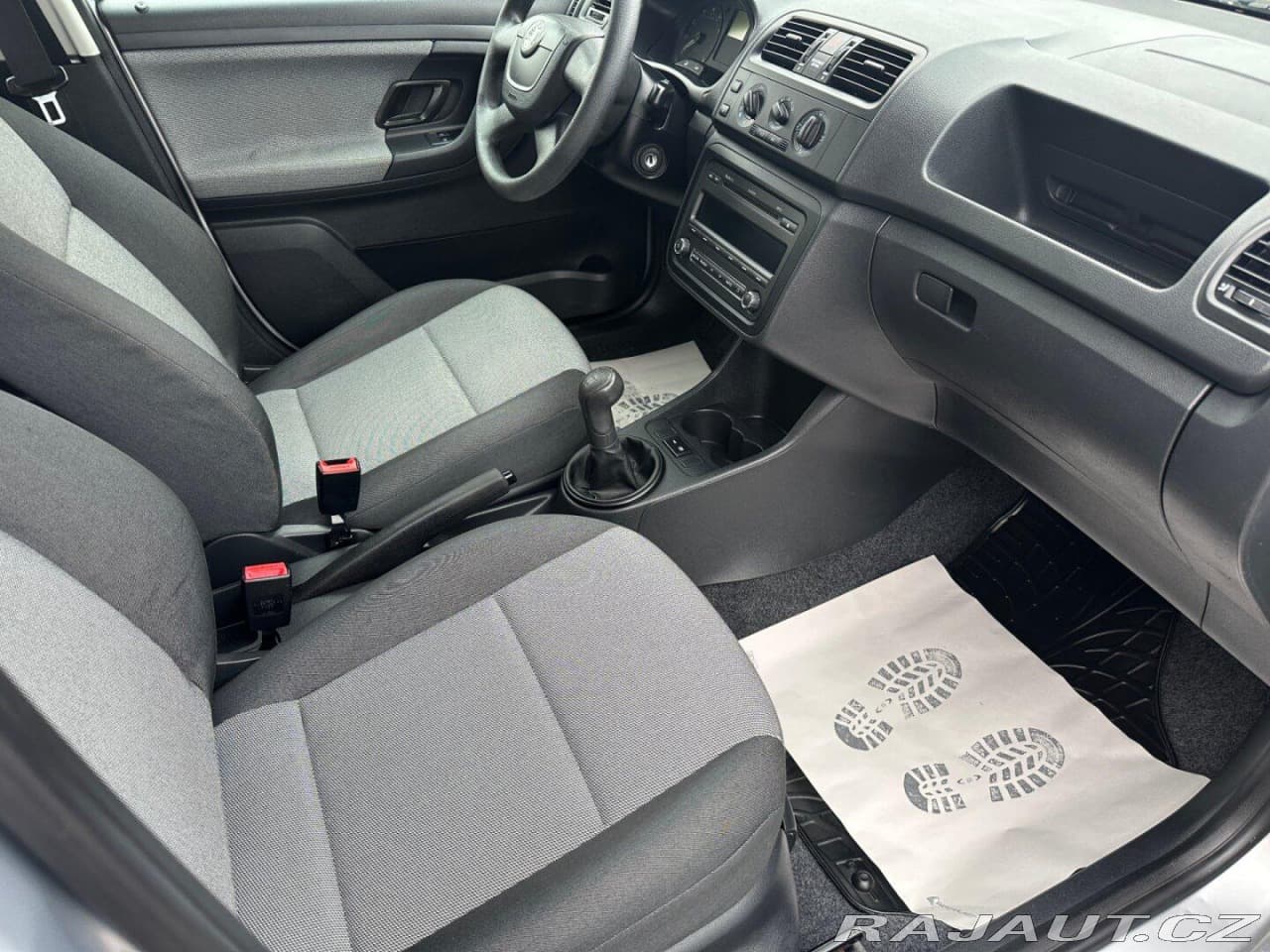 2010 Škoda Fabia - 13