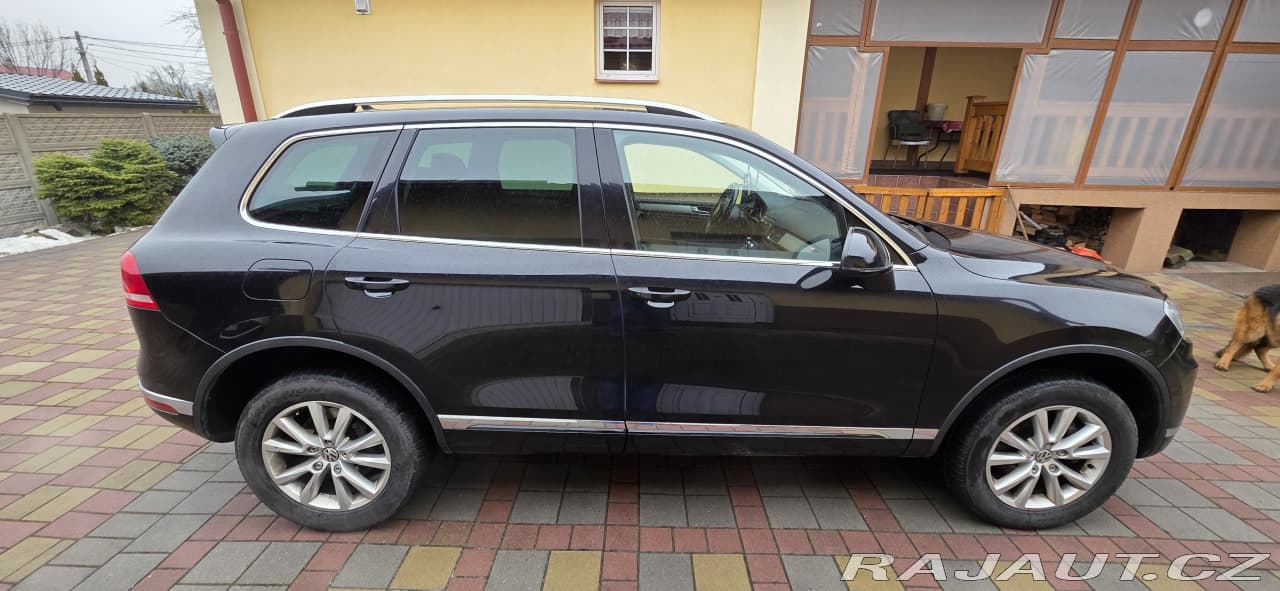 2017 Volkswagen Touareg - 5