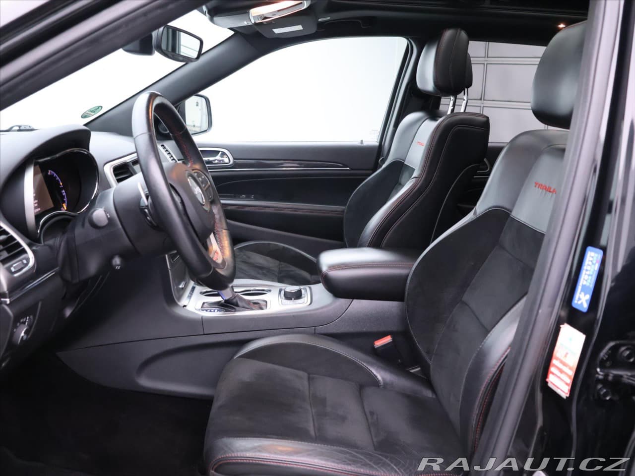 2017 Jeep Ostatní - 11