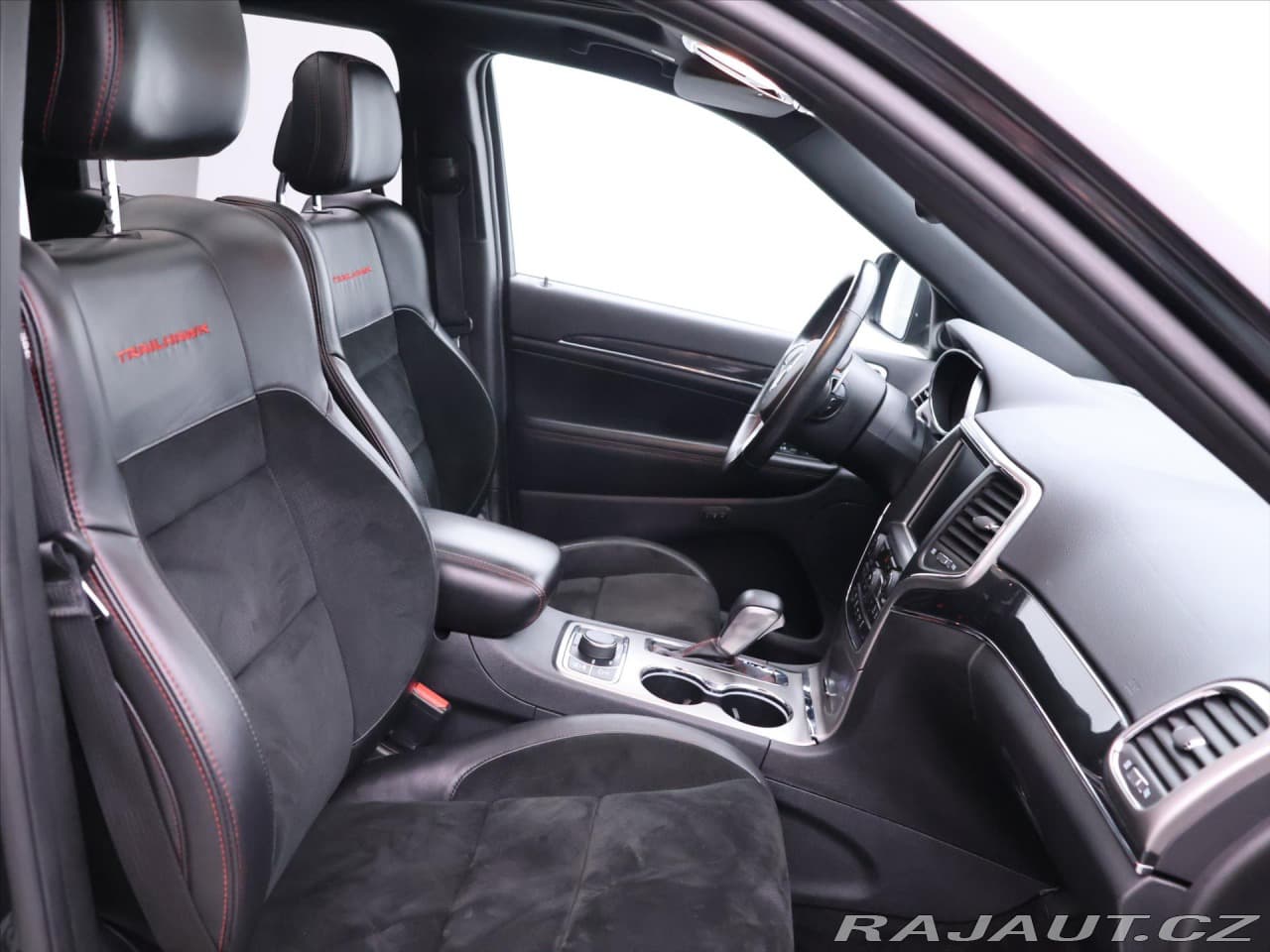 2017 Jeep Ostatní - 13