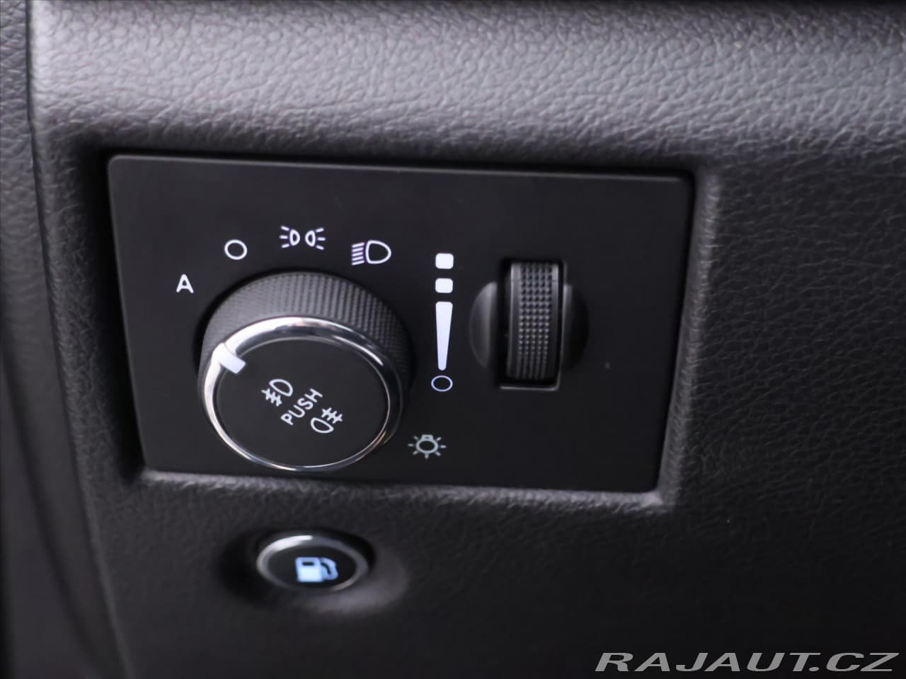 2017 Jeep Ostatní - 18