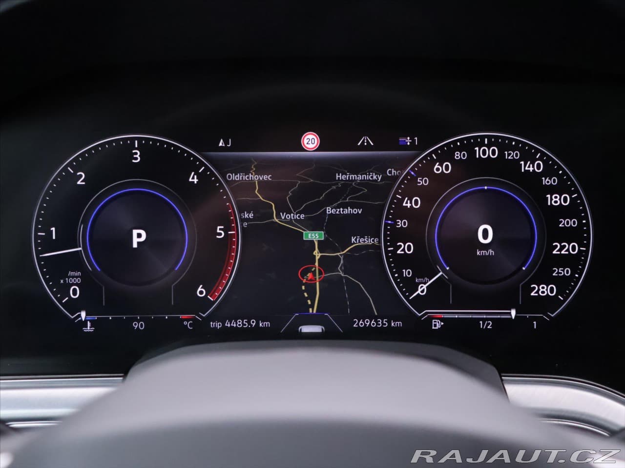 2018 Volkswagen Touareg - 20