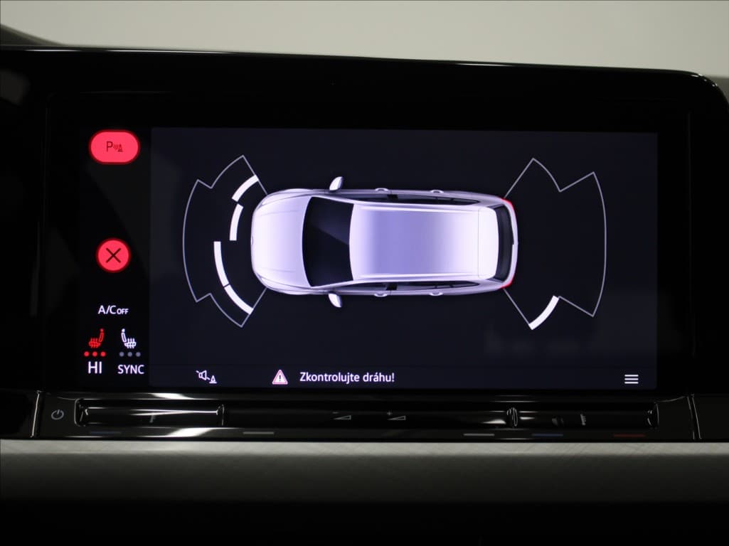 2023 Volkswagen Golf - 10