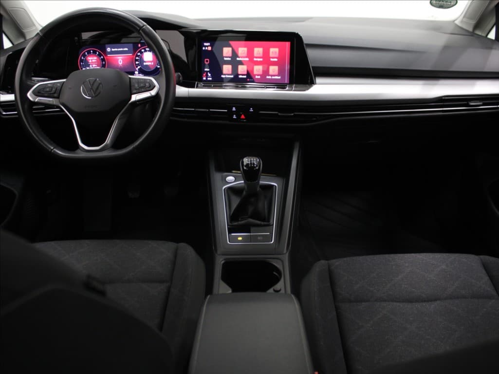 2023 Volkswagen Golf - 8