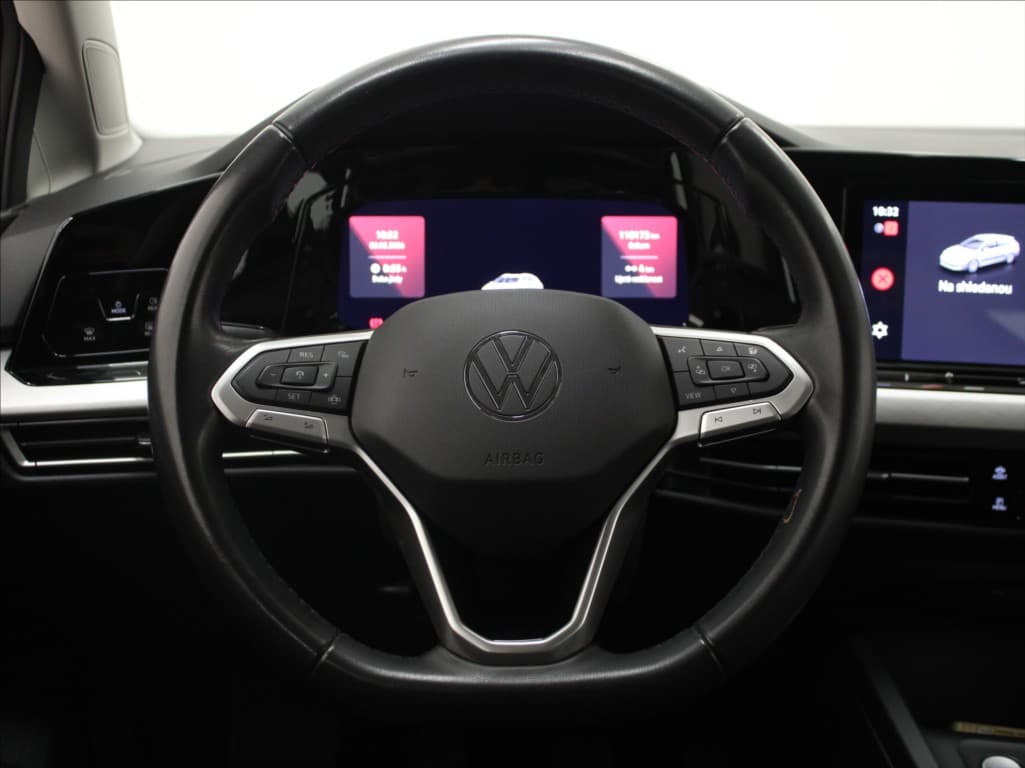 2023 Volkswagen Golf - 9