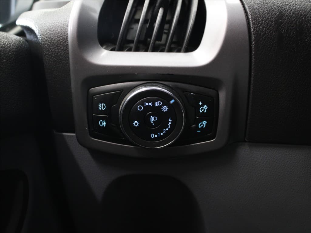 2017 Ford Transit - 18