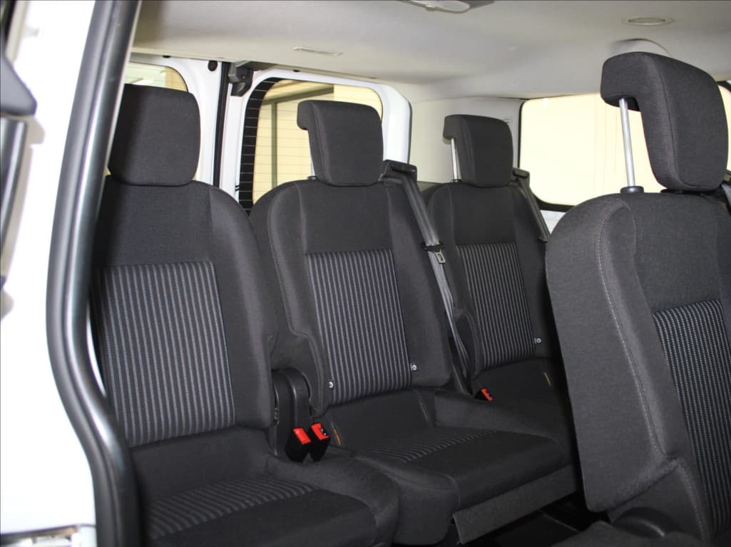 2017 Ford Transit - 8