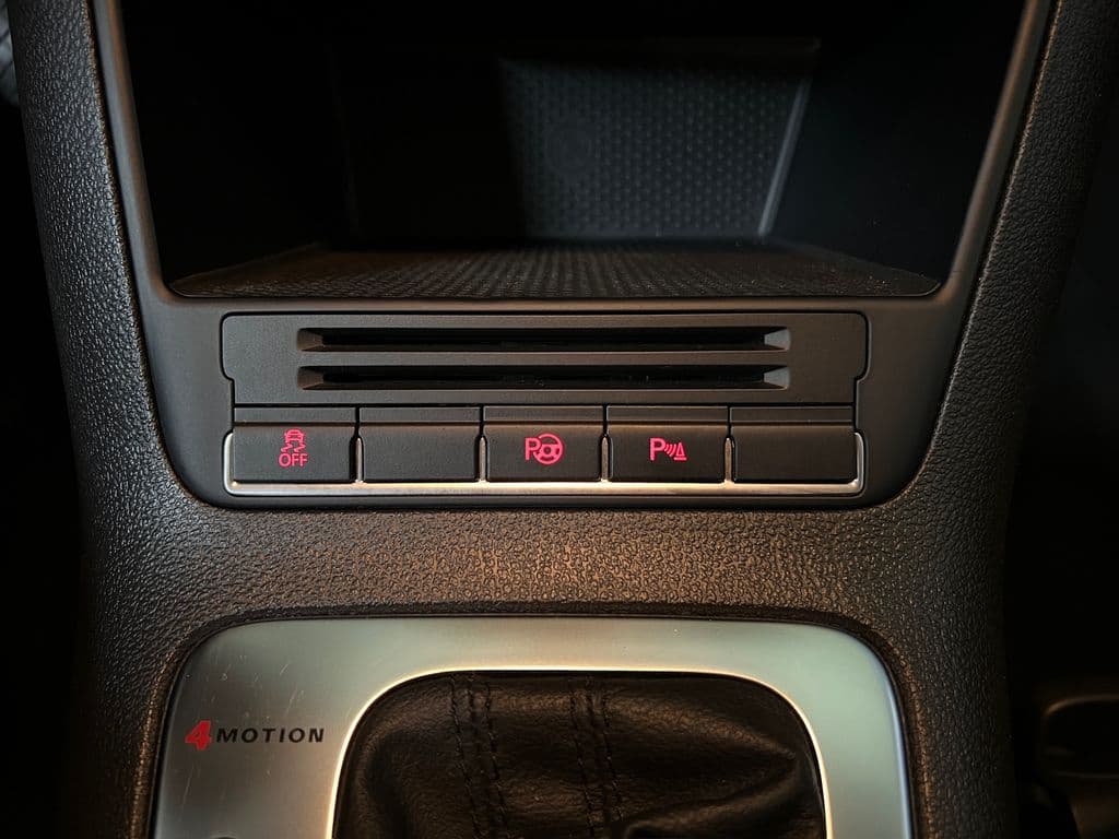 2012 Volkswagen Tiguan - 18