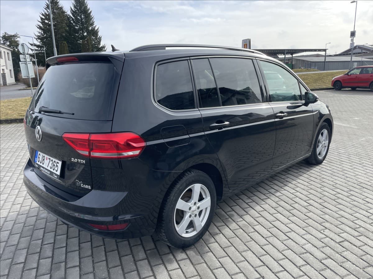2017 Volkswagen Touran - 4