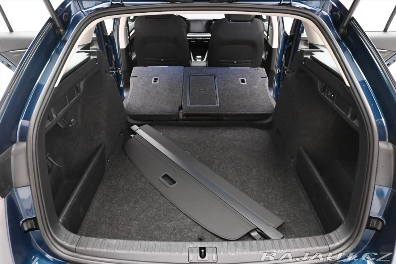 2021 Škoda Octavia - 11