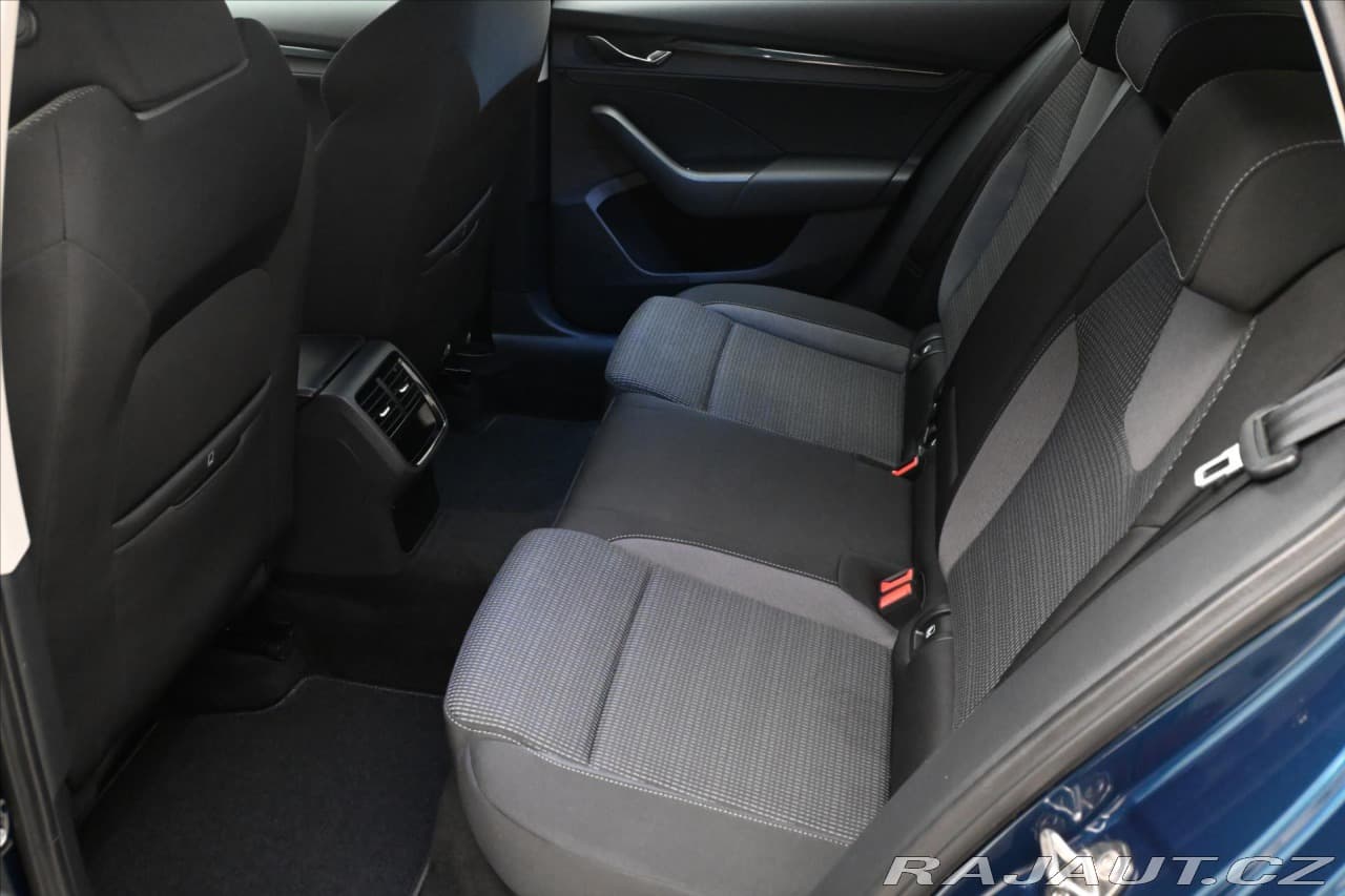 2021 Škoda Octavia - 14