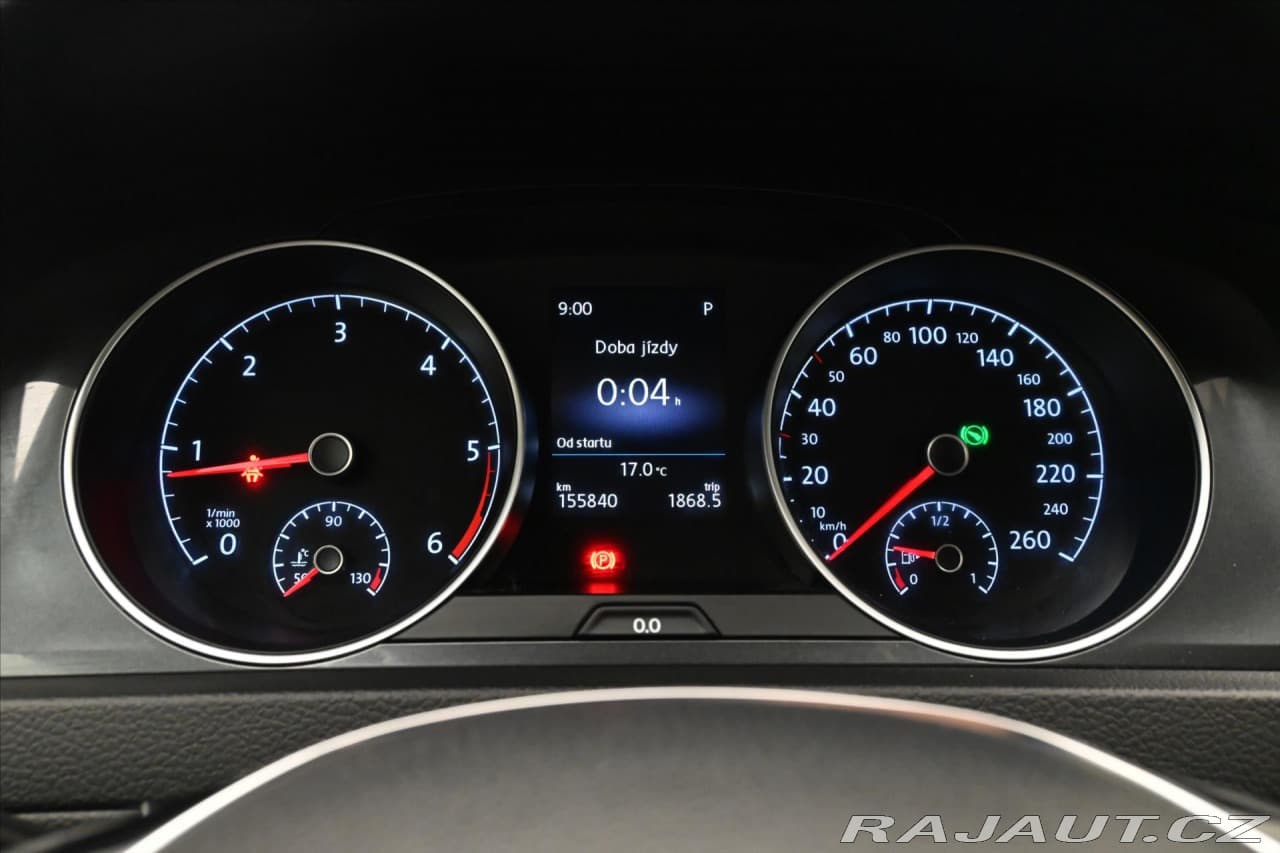 2019 Volkswagen Golf - 16