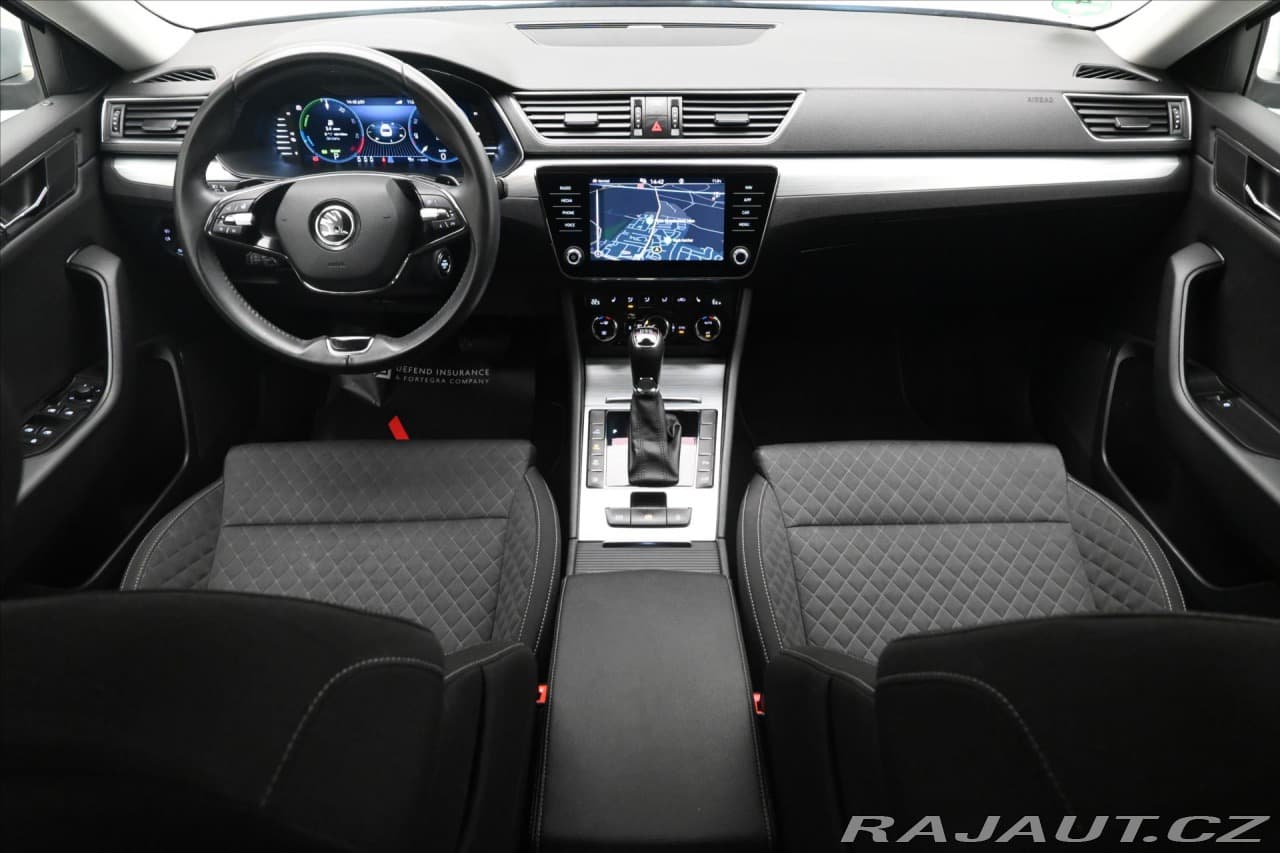 2021 Škoda Superb - 15