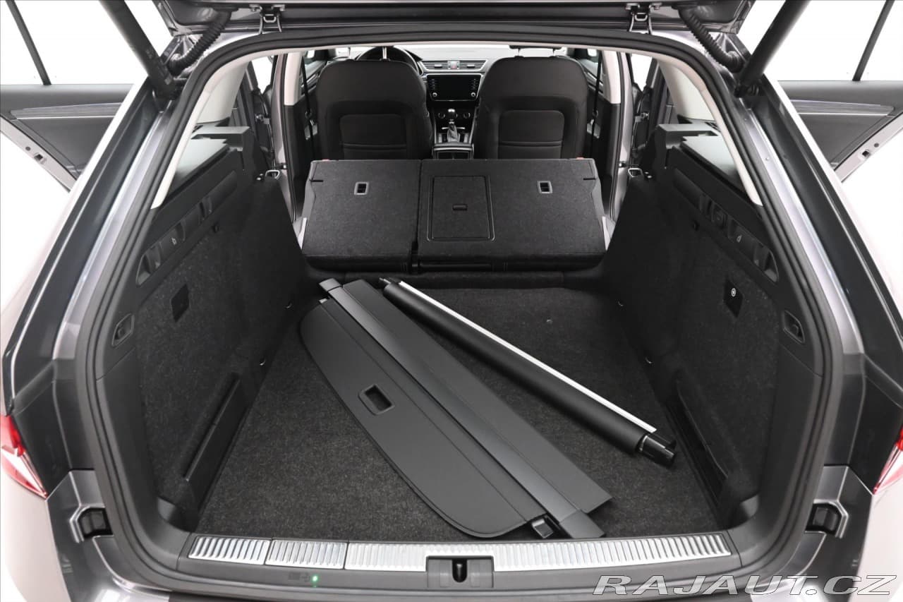 2022 Škoda Superb - 11