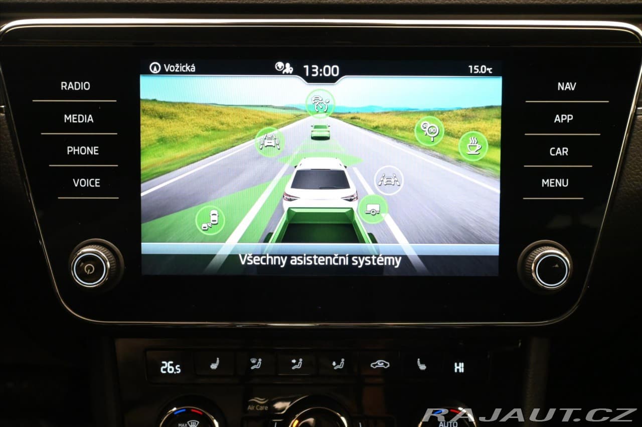 2022 Škoda Superb - 19