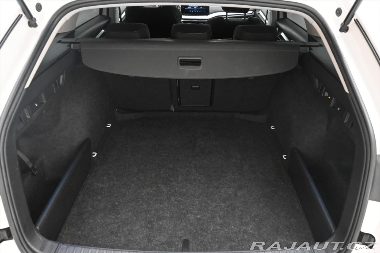 2022 Škoda Octavia - 10