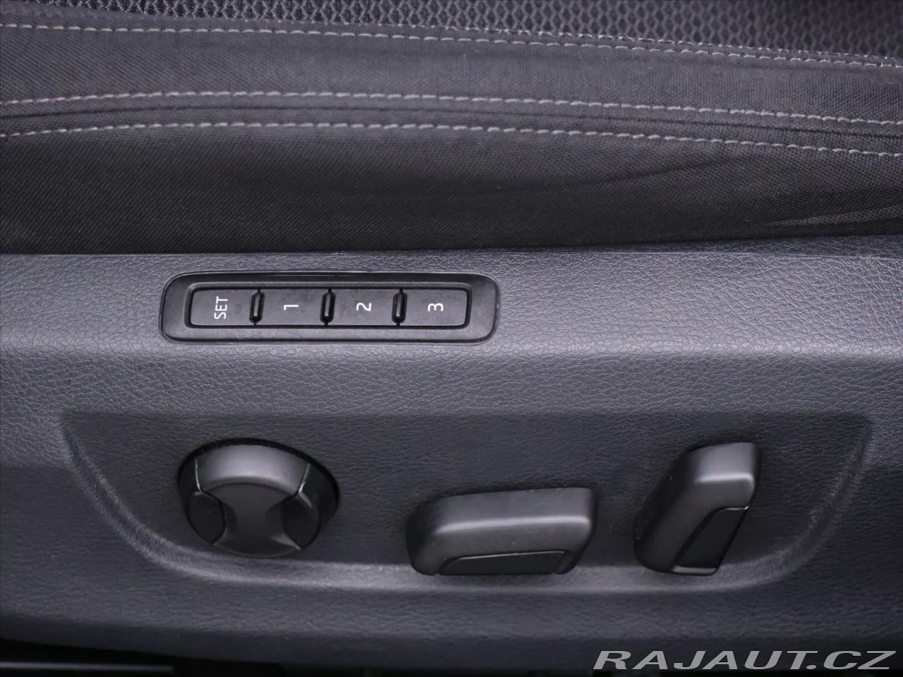 2020 Škoda Superb - 13