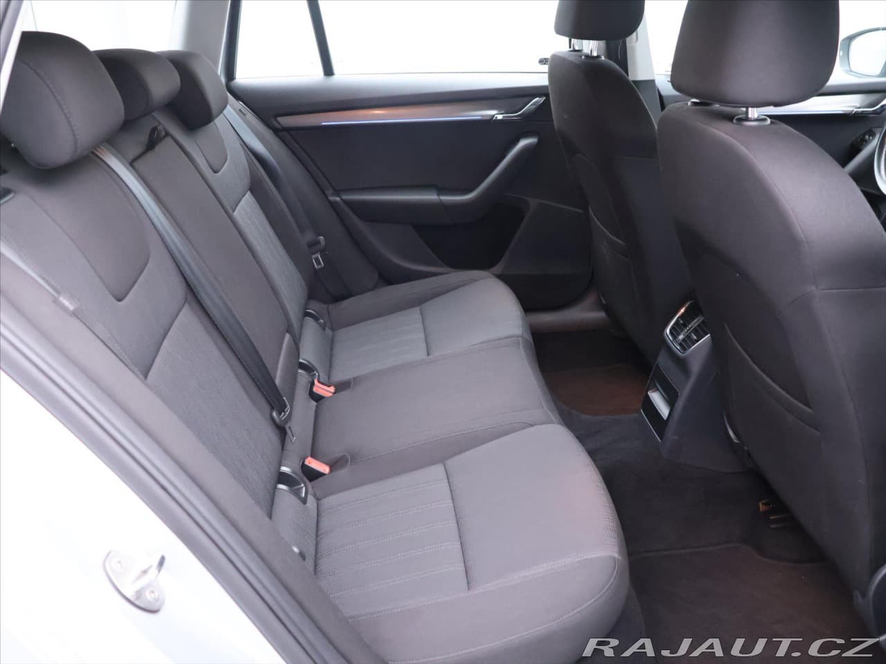 2017 Škoda Octavia - 12