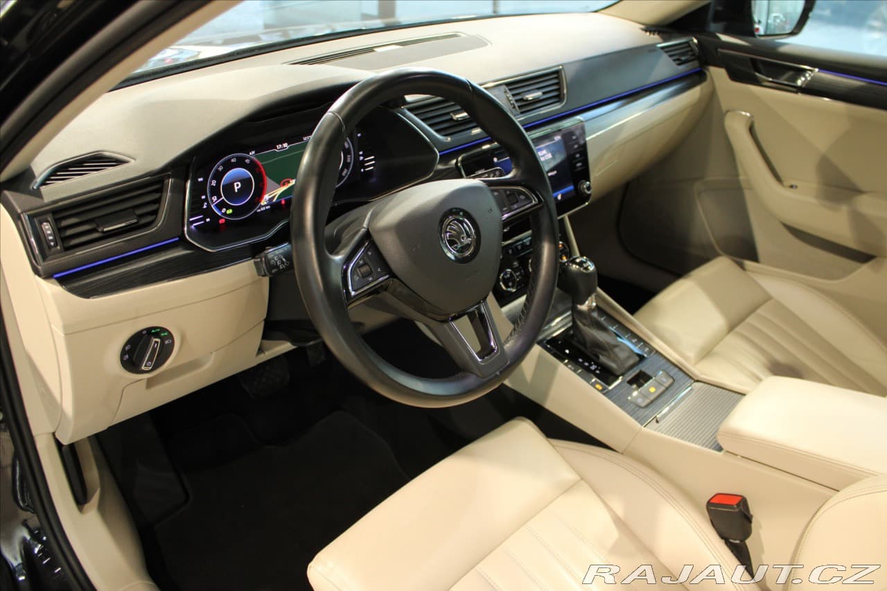 2019 Škoda Superb - 11