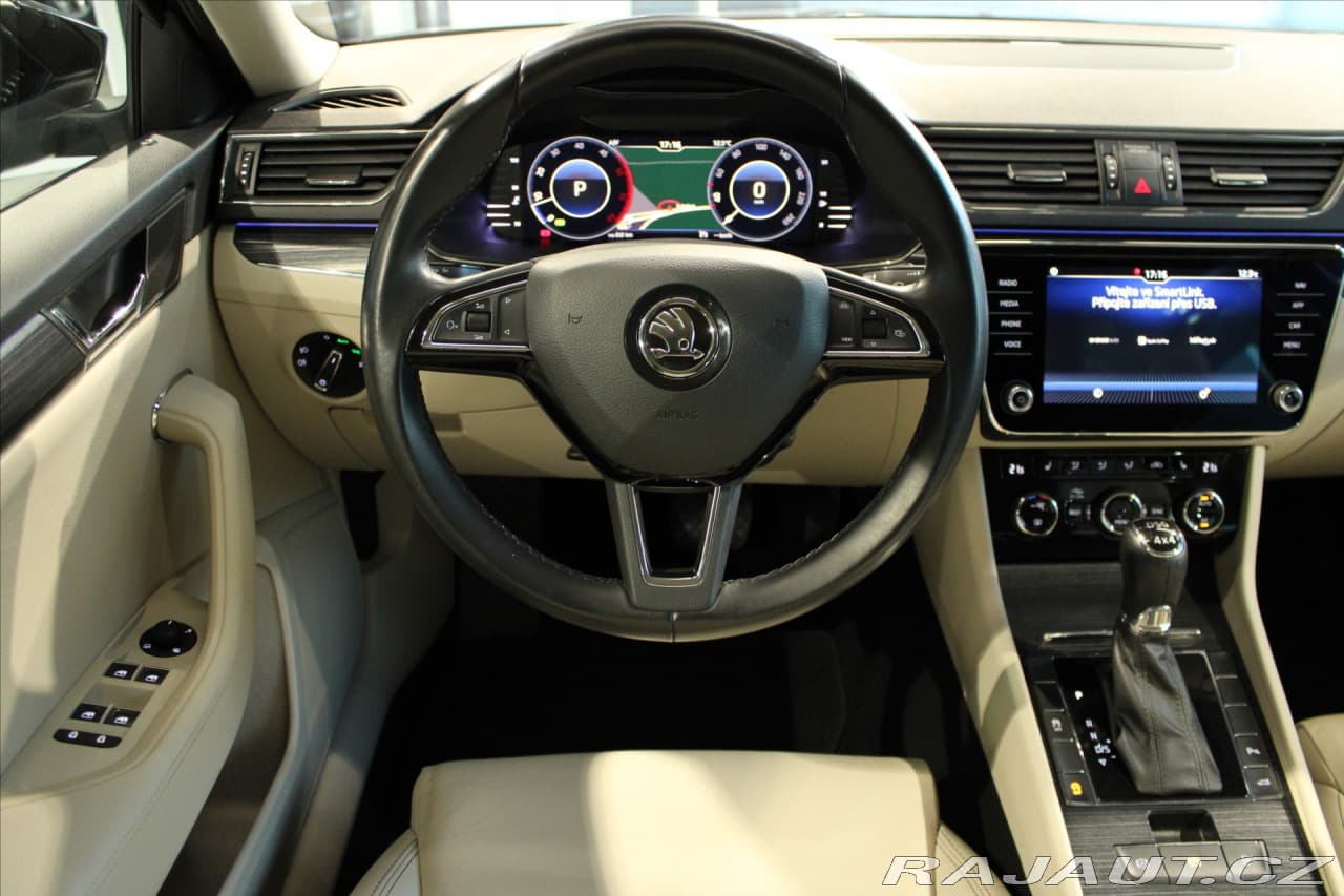 2019 Škoda Superb - 15