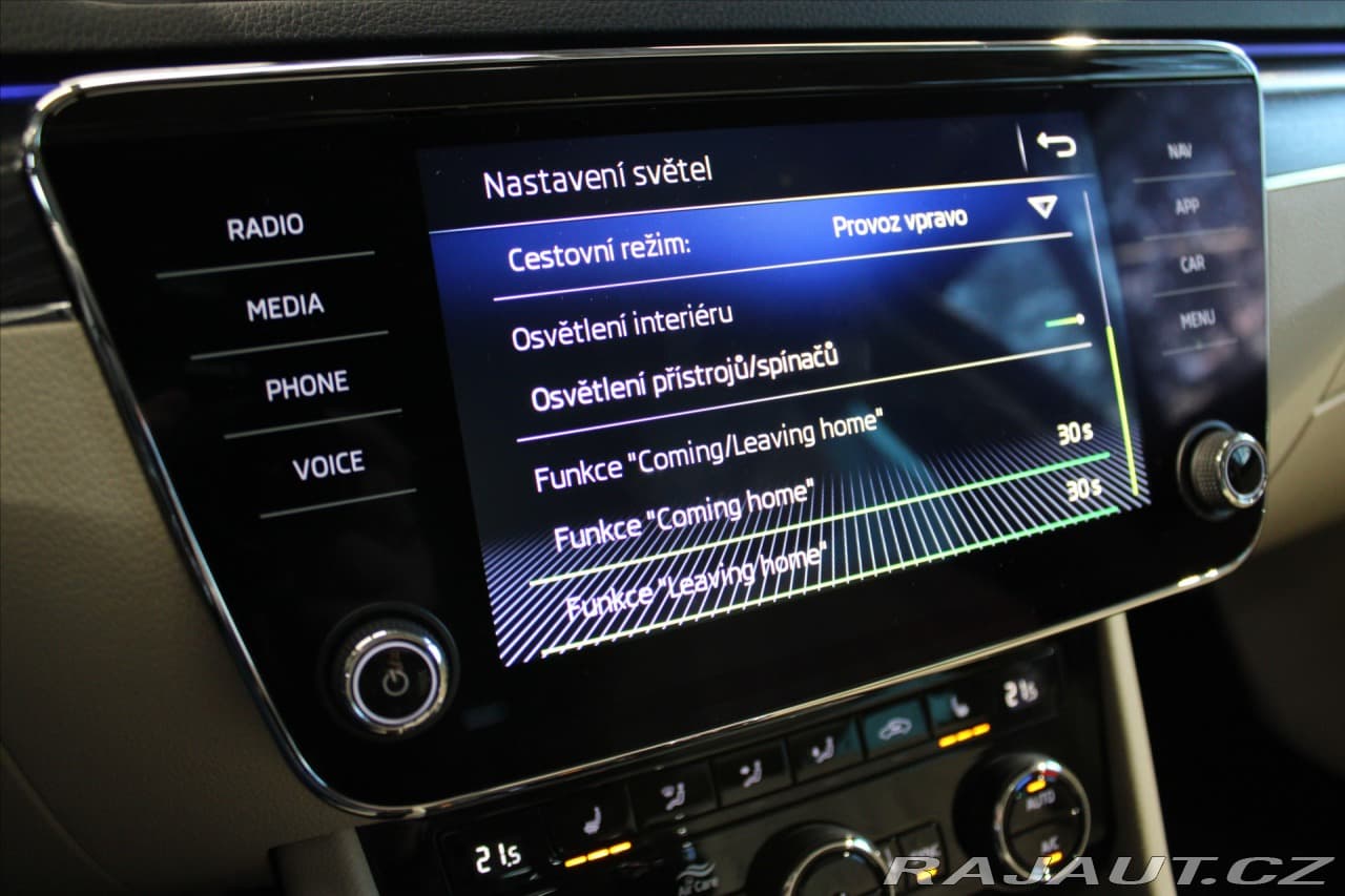 2019 Škoda Superb - 20