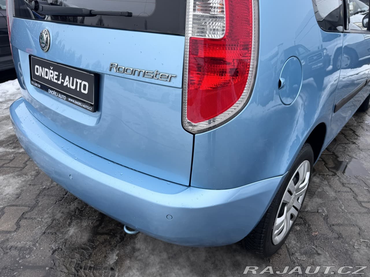 2011 Škoda Roomster - 12