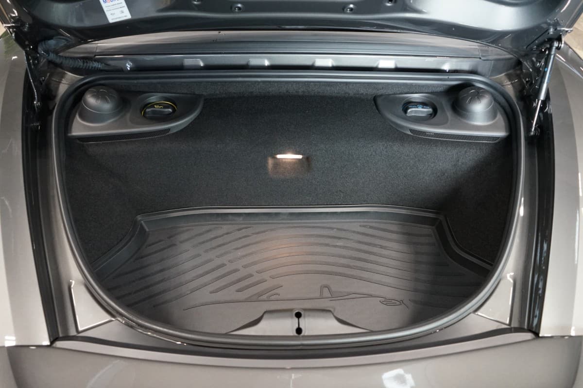 2024 Porsche 718 - 15