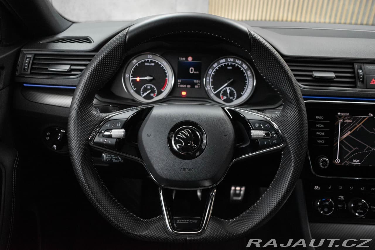 2020 Škoda Superb - 19