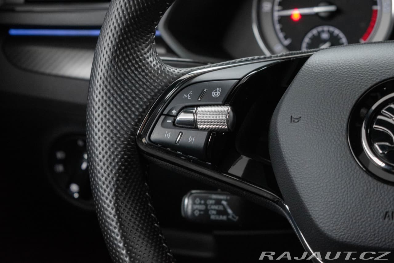 2020 Škoda Superb - 20