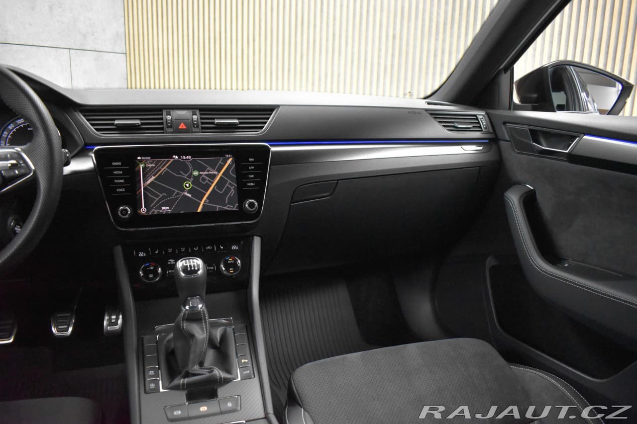 2020 Škoda Superb - 9