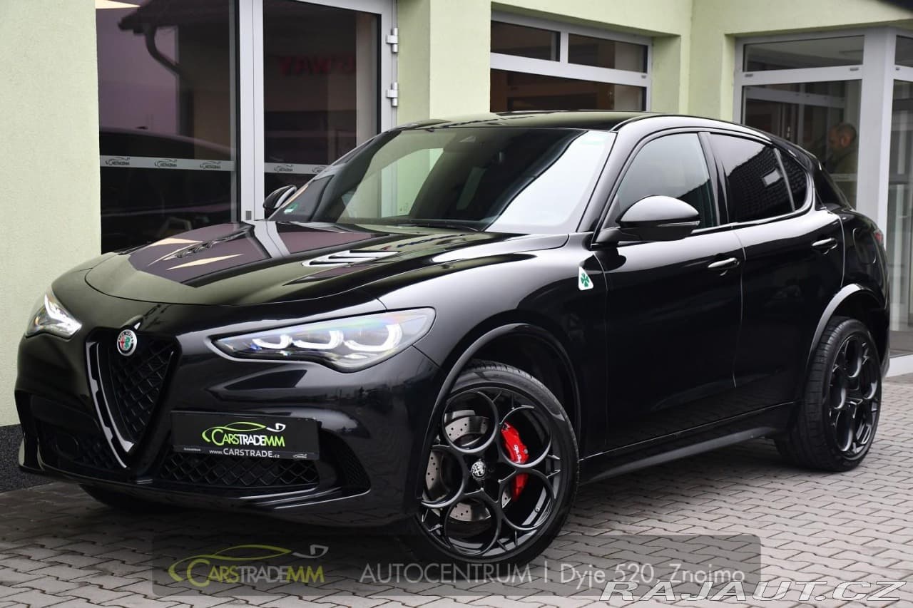 2024 Alfa Romeo Stelvio - 2