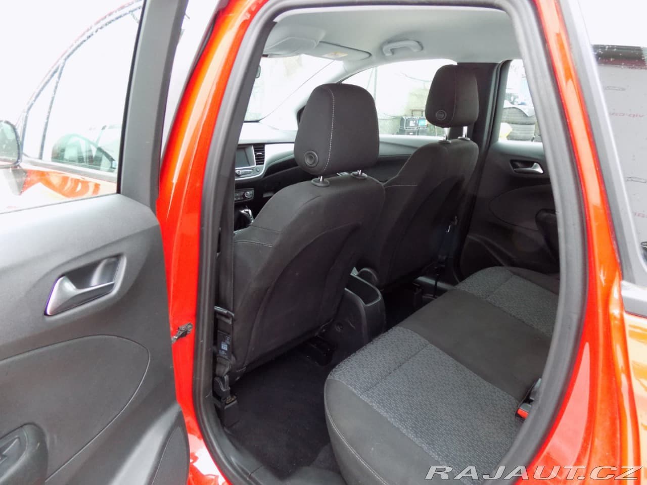 2017 Opel Crossland - 10