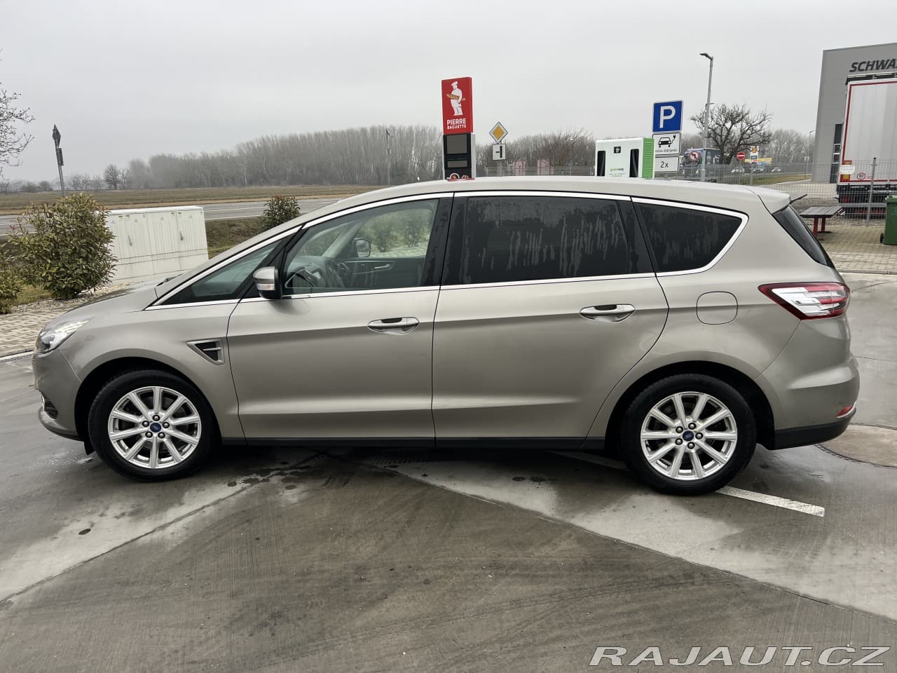 2016 Ford S-Max - 16
