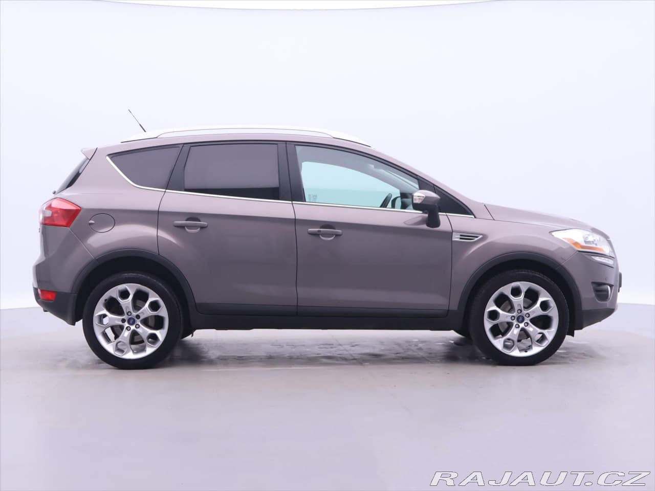 2012 Ford Kuga - 8