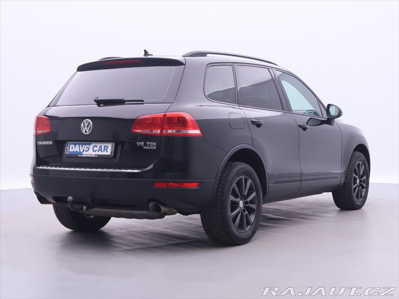 2012 Volkswagen Touareg - 7