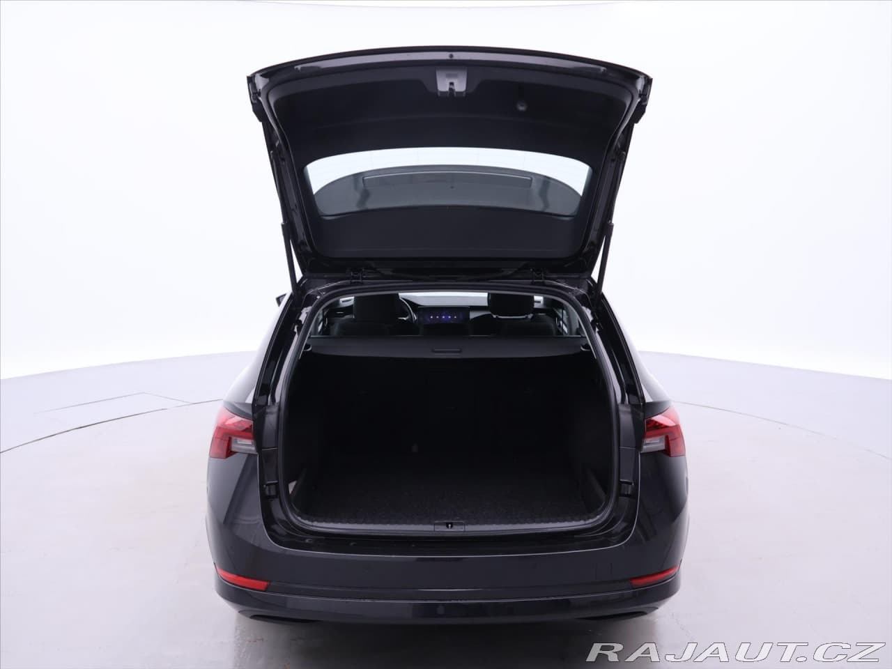 2023 Škoda Octavia - 9