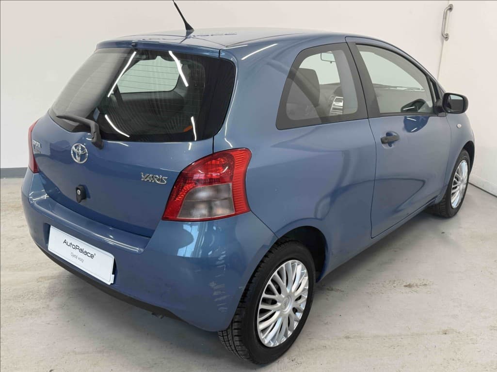 2008 Toyota Yaris - 4