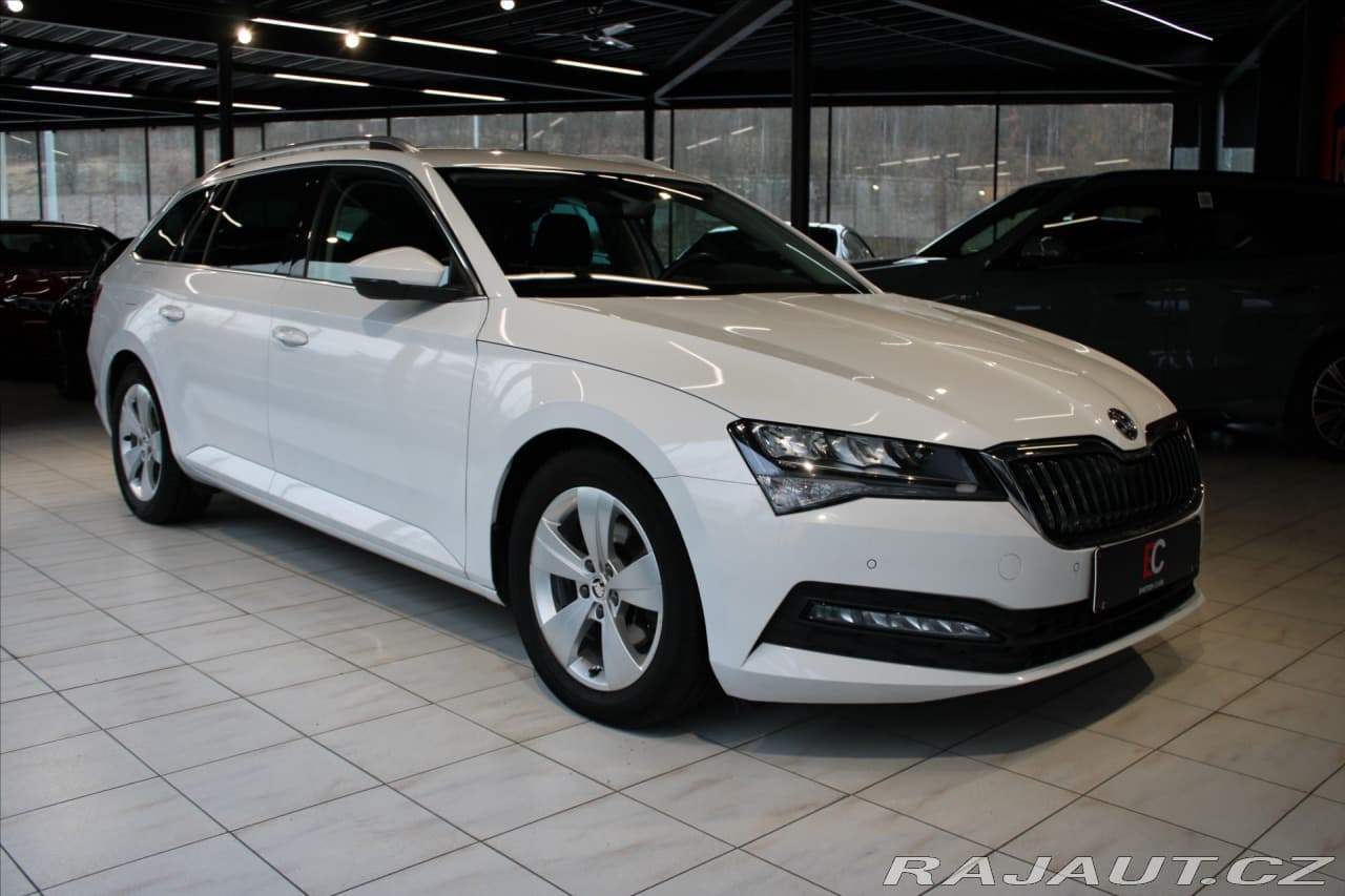 Škoda Superb TDi DSG Combi LED/DPH