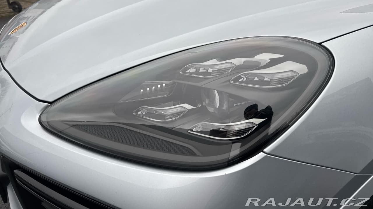 2019 Porsche Cayenne - 13