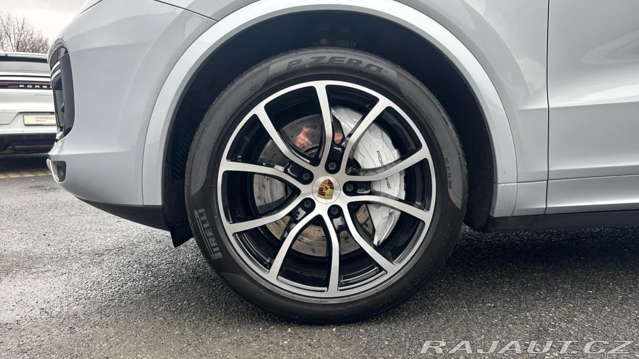 2019 Porsche Cayenne - 9