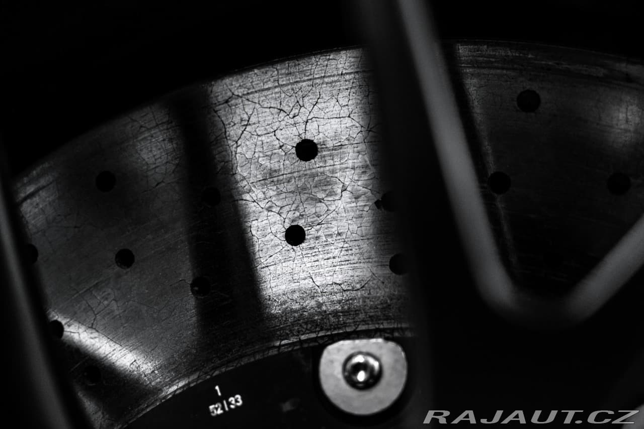 2020 Porsche 911 - 20