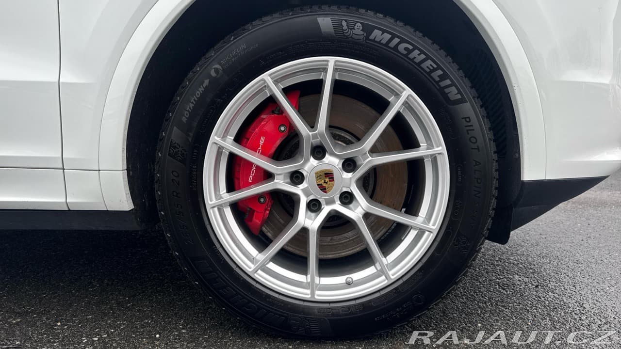 2023 Porsche Cayenne - 10