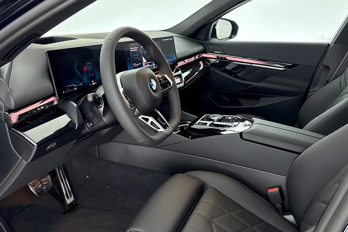 2025 BMW 5-Series - 6