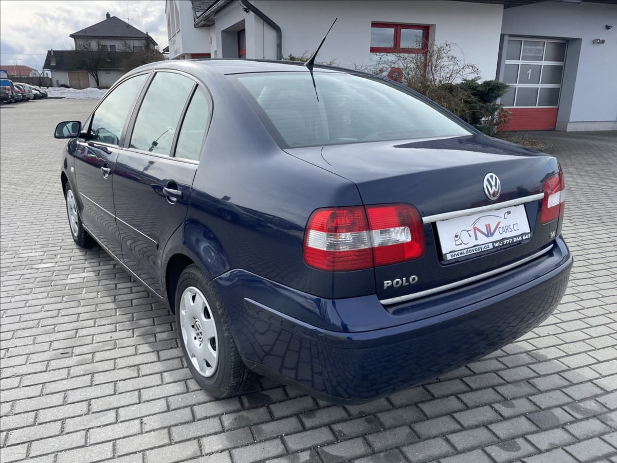 2004 Volkswagen Polo - 3