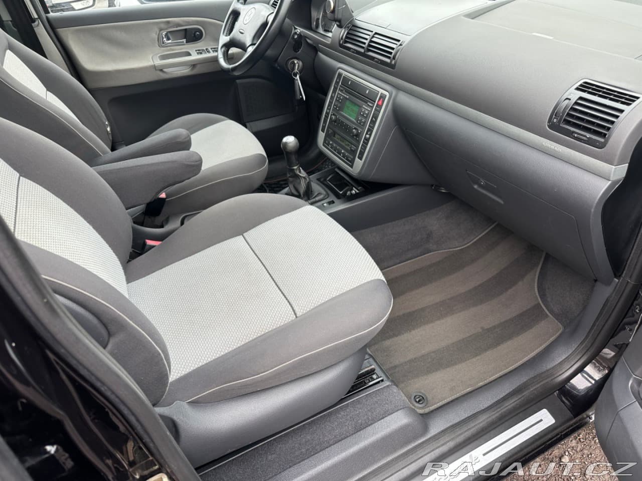 2006 Volkswagen Sharan - 13