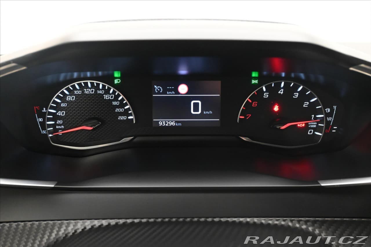 2021 Peugeot 2008 - 16